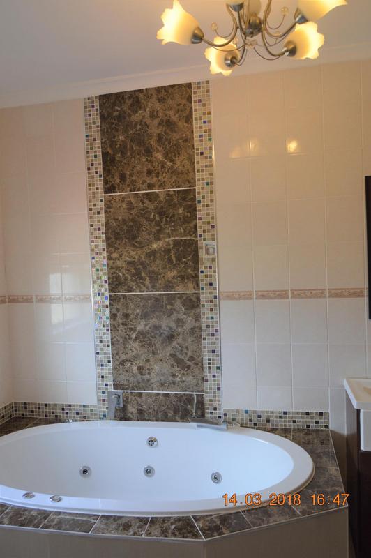 To Let 6 Bedroom Property for Rent in Kleinbron Estate Western Cape